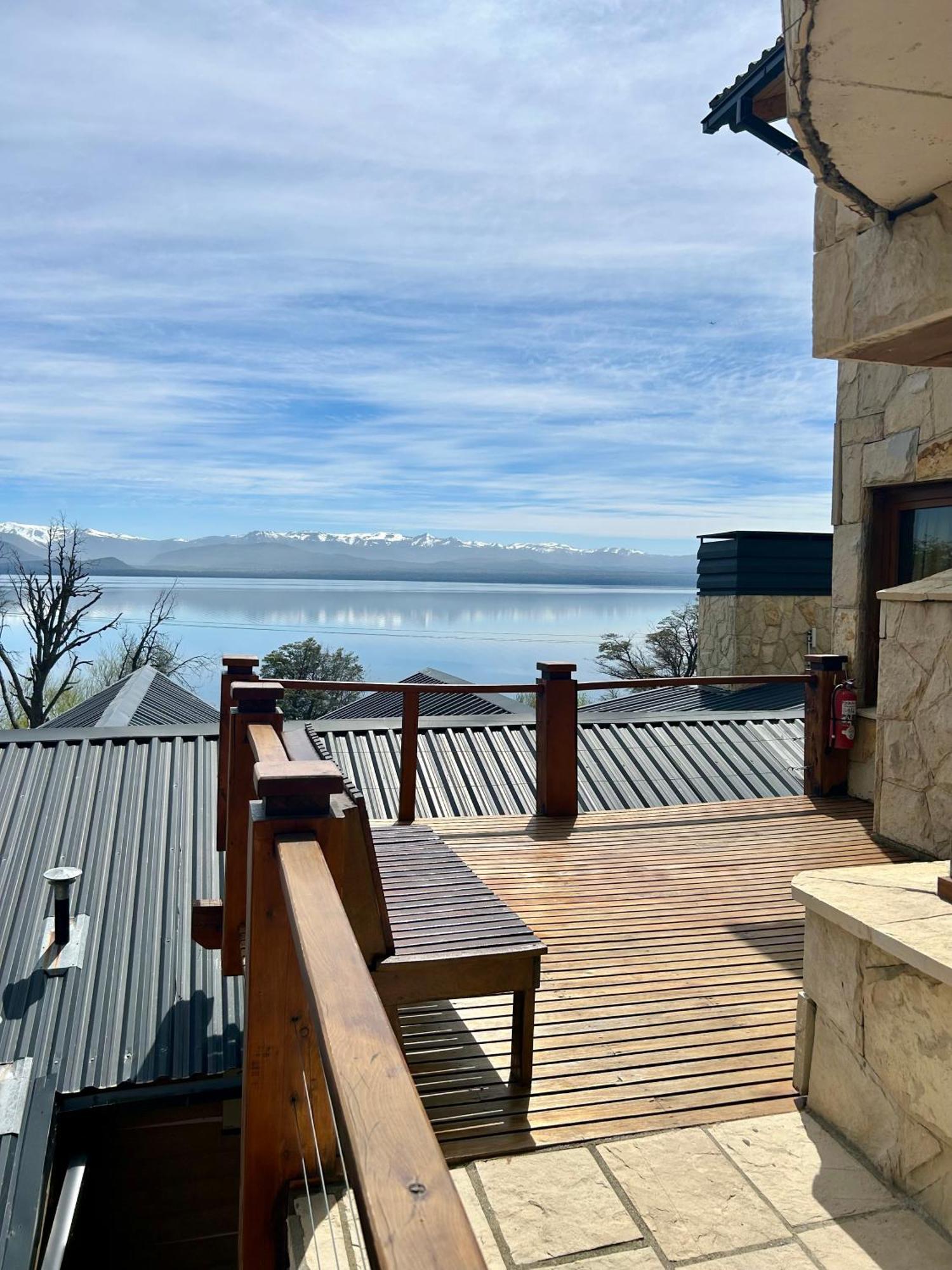 Bahia Paraiso Apart & Suites Сан-Карлос-де-Барілоче Екстер'єр фото