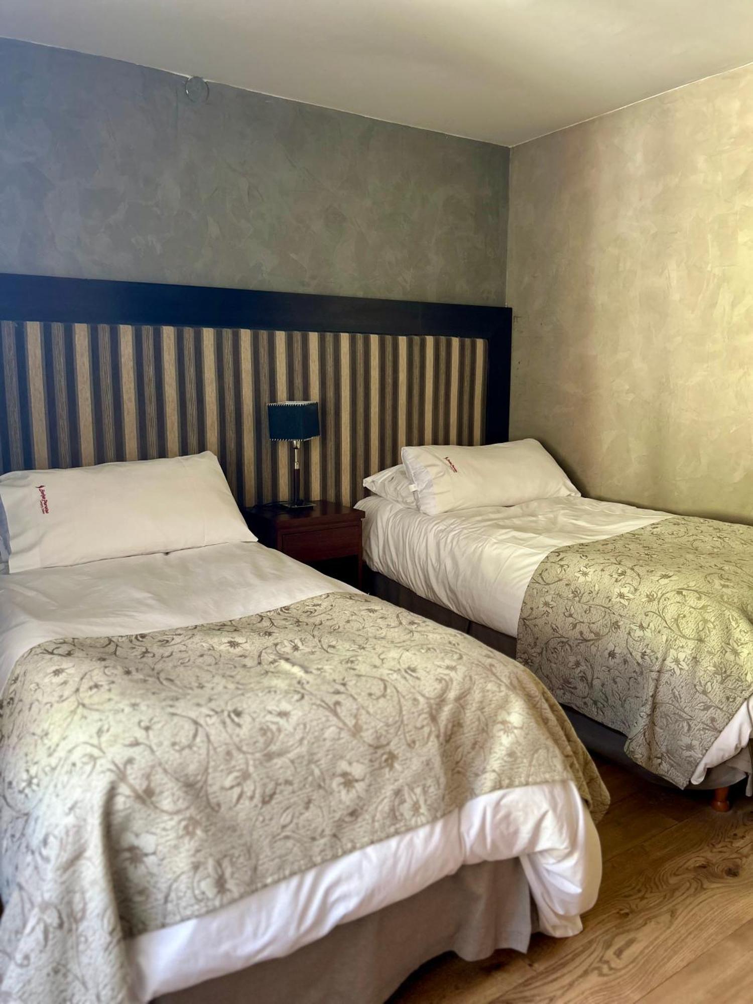 Bahia Paraiso Apart & Suites Сан-Карлос-де-Барілоче Екстер'єр фото