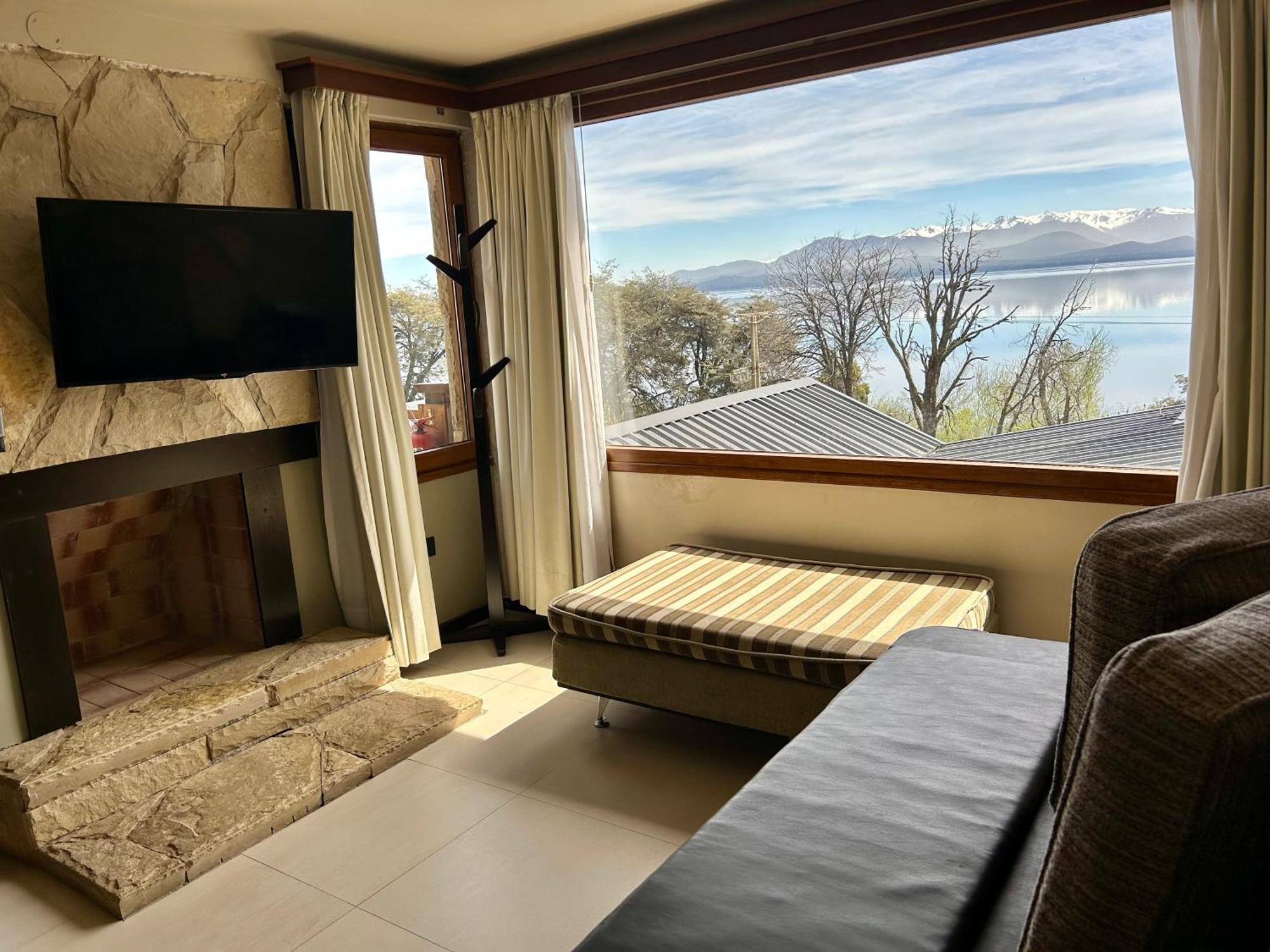 Bahia Paraiso Apart & Suites Сан-Карлос-де-Барілоче Екстер'єр фото
