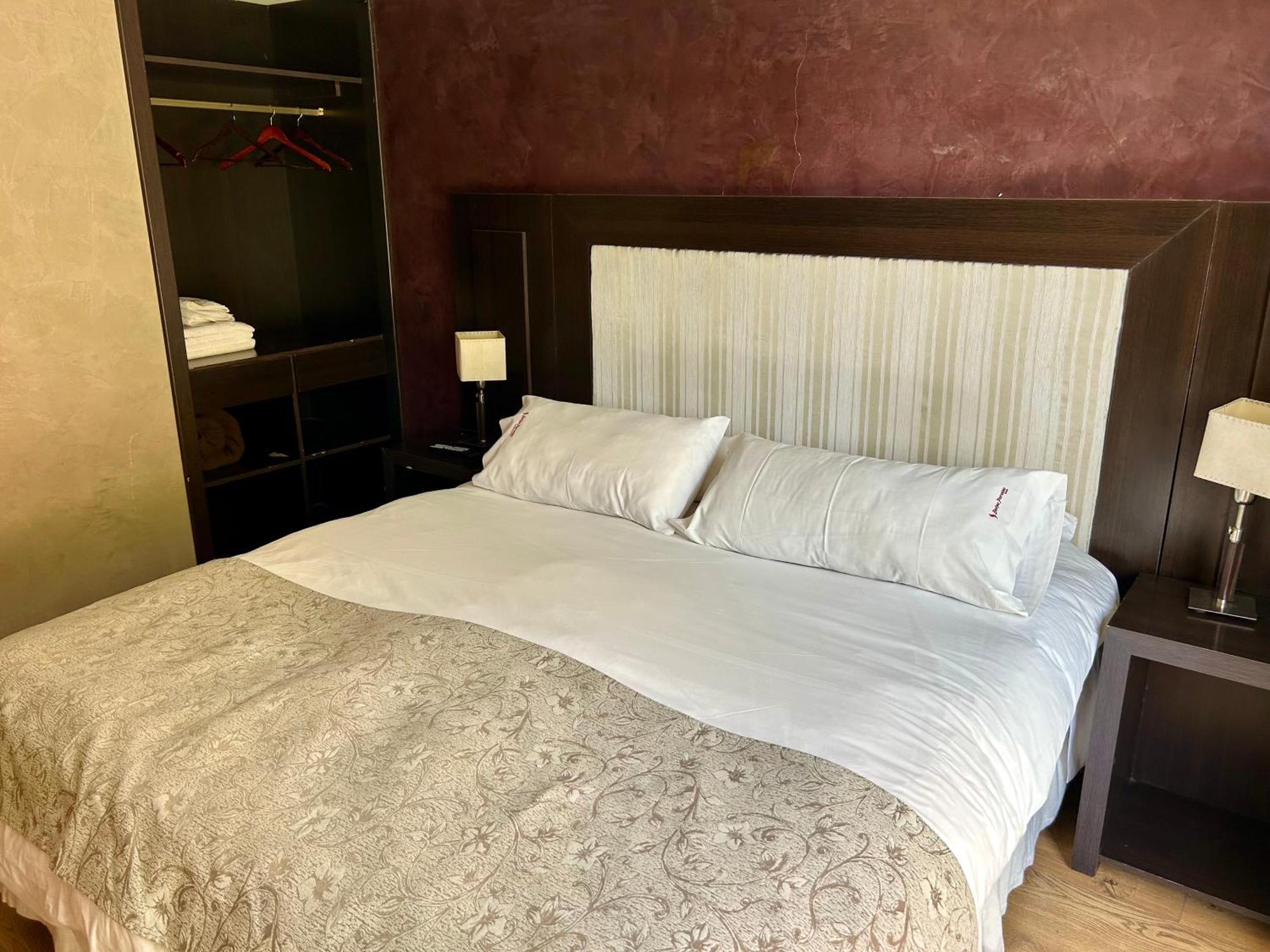 Bahia Paraiso Apart & Suites Сан-Карлос-де-Барілоче Екстер'єр фото